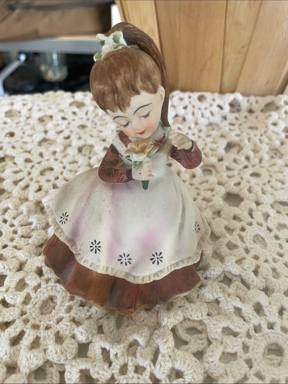 Vintage Lefton porcelain Girl Figurine Holding Flower - White & Brown